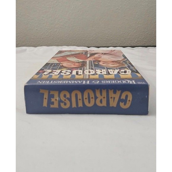 Carousel VHS Musical 1956 1994 Release Shirley Jones Roger & Hammerstein - Picture 5 of 6